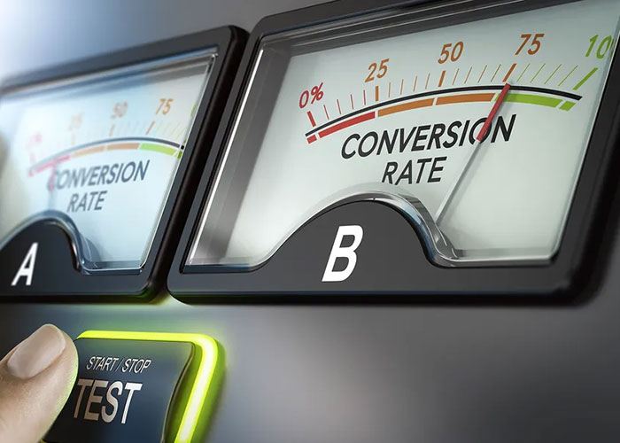 What is the main advantage of A/B Testing?